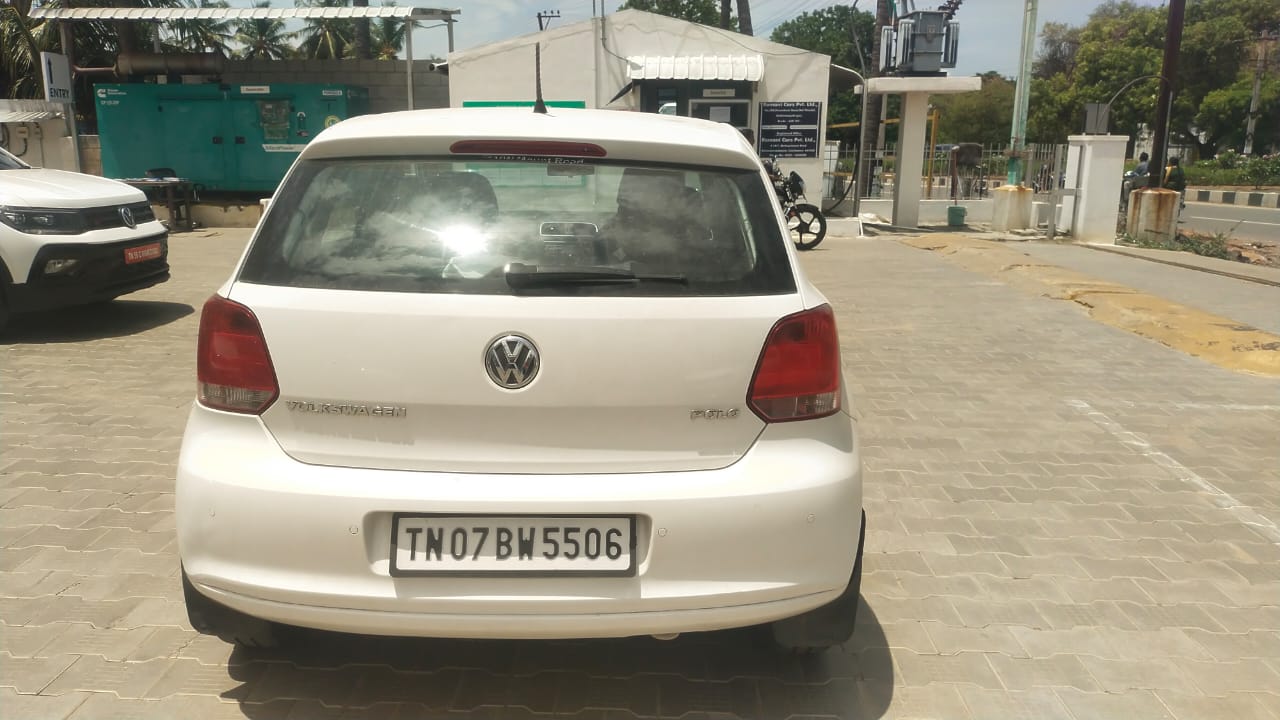 Volkswagen Polo(2012-2014) Highline 1.2l P